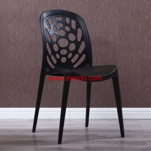 Cris Plastic Chair Black
