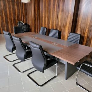 Quinn 8 Seater Conference Table