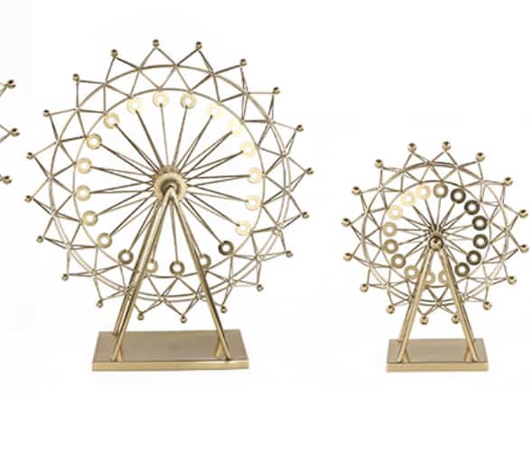 Golden Ferris wheel rotating model