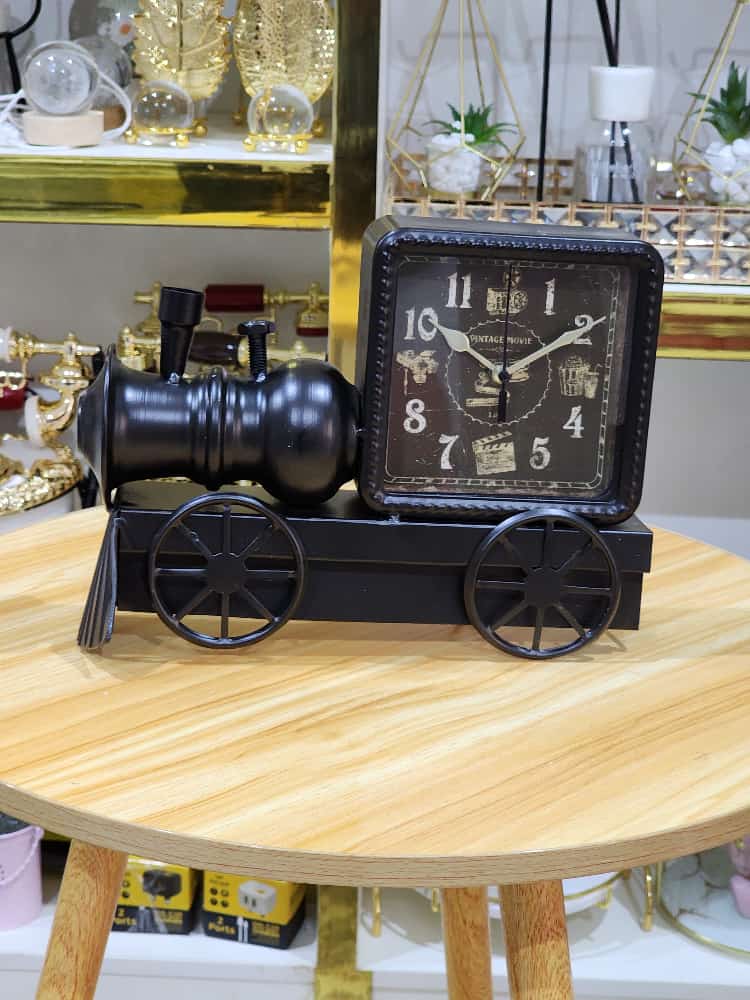 Table Train Clock
