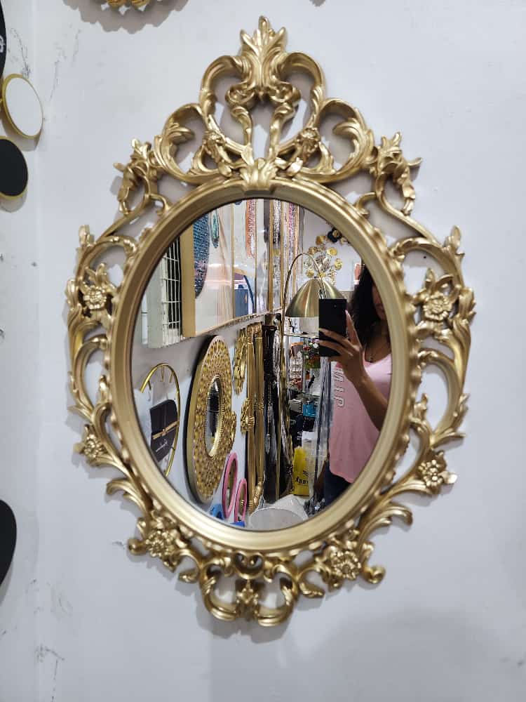 Tiara Generic Oval Shaped Mirror